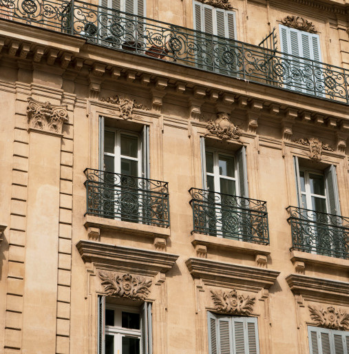  - Spécialistes de la construction et de la rénovation à Marseille, nous concrétisons vos idées avec
expertise. Solutions innovantes et sur mesure garantissant qualité et respect des délais. Découvrez comment nous pouvons
transformer votre projet en réalité.